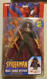 2005 Toy Biz Spider-Man Magic Change Mysterio w/ Light Up Helmet  - Picture 1 of 3