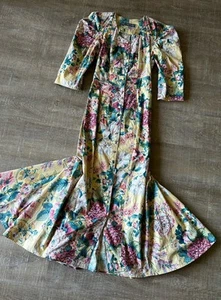 Vestido Sirena Karen Alexander CottageCore De Colección 3 Ajuste y Acampanado Largo Botón Delantero - Imagen 1 de 21