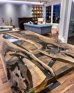 60" x 30" Live Edge Walnuss Epoxid Esstisch | Maßgefertigte handgefertigte Harz River Top - Bild 1 von 6