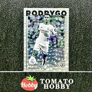 TOPPS UEFA CLUB COMPETITIONS 2024-25 RODRYGO /150 Black White Icy REFRACTOR - Picture 1 of 2