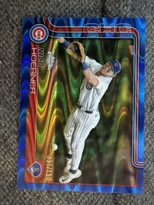 2025 Topps cromo Nico Hoerner #107 refractor RayWave azul/150 Chicago Cubs - Imagen 1 de 4