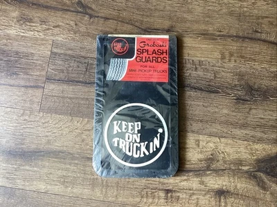 Protectores contra salpicaduras Groboski negros para mini camionetas NOS “Keep On Truckin” Foto 1 de 4