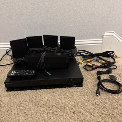 Sony HBD-DZ170 Heimkinosystem mit Fernbedienung & Lautsprecher (ohne Basslautsprecher) - Bild 1 von 4