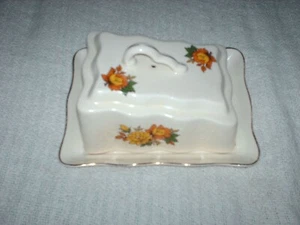 Vintage Deckel Butter/Käseschale Made in Romania 11 cm hoch 19 cm lang 15 cm wi - Bild 1 von 6