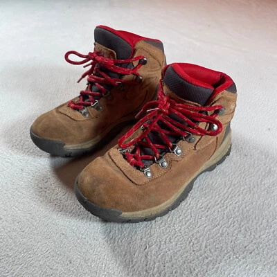 Женские замшевые водонепроницаемые ботинки Columbia Newton Ridge 7 цвет черный Plus II цвет Elk Mountain - Изображение 1 из 4