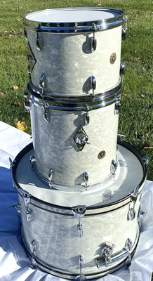 Kit de batería vintage de finales de los 50 Gretsch blanco madre perla raro original Foto 1 de 4