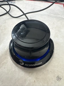 3Dconnexion SpaceNavigator USB, PN: 3DX-600028 Souris 3D - Photo 1/24