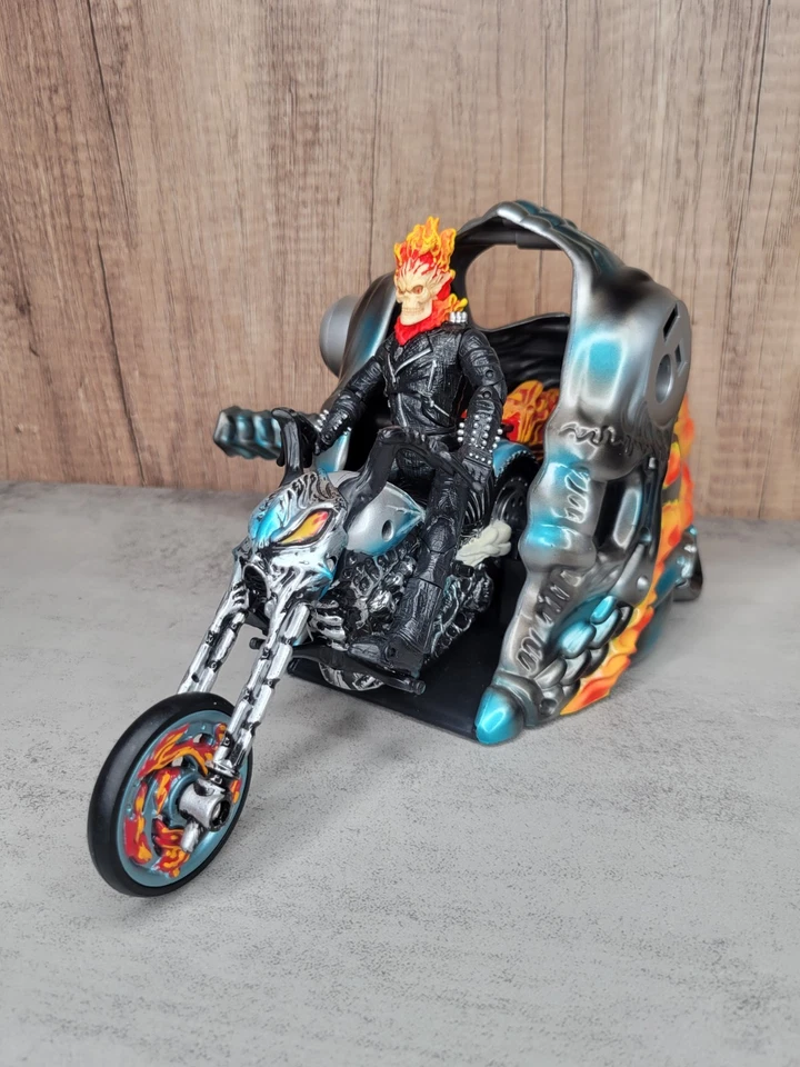Ghost Rider Turbo Scream Flame Cycle Rev Up Launcher Motorcycle Figure '06 READ! - Image 1 of 4