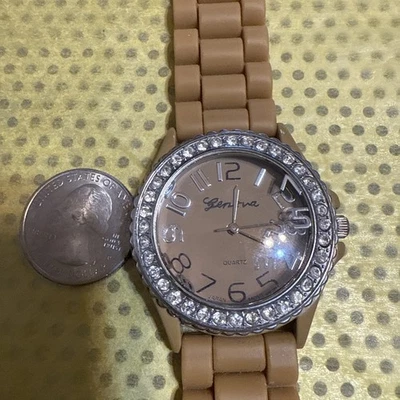 Reloj Geneva Platino Beige Hebilla Banda Cara Redonda Moderno Elegante Nuevo ¡FUNCIONA! Foto 1 de 4