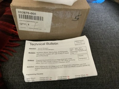 ¡Nuevo! OEM! Placa de control de refrigerador Viking parte # 002670-000 Foto 1 de 2