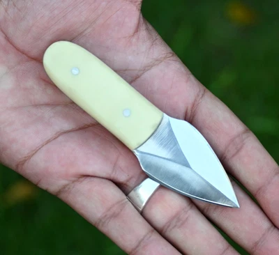 Cuchillo de bota de tiro Full Tang de acero al carbono de alto pulido hecho a mano con funda Foto 1 de 4