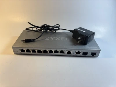 Zyxel Switch XGS1210-12 - Image 1 of 4