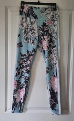 Nike Leggings Dri Fit Entrenamiento Mujer Mediano Floral  Foto 1 de 4