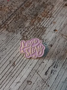 Taylor Swift Pin Badge Enamel Metal Pin Swiftie Love Story - Picture 1 of 1