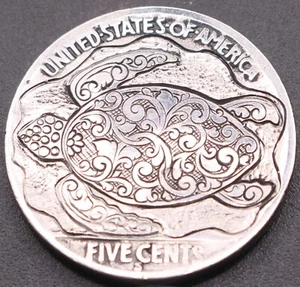 1928 - Sea Turtle - Scroll Work Engraved Shell - Hand Carved Deep Sea Art - Picture 1 of 4