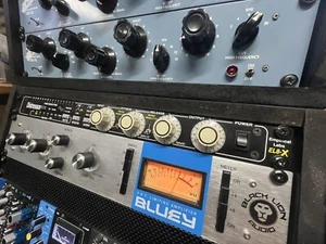 Black Lion Audio Bluey Limter/compressor - Picture 1 of 4