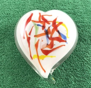 Scultura artistica in vetro soffiato a mano cuore peso carta vetro arte - Foto 1 di 4