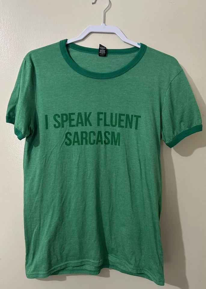 Camiseta gráfica Anvil Kids talla M verde hablo sarcasmo fluido manga corta Foto 1 de 4