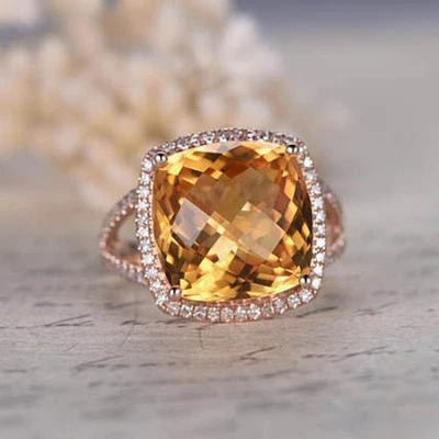 Anillo de oro rosa de 14 k con halo de diamantes y citrino cojín de 10,35 quilates y213 Foto 1 de 4