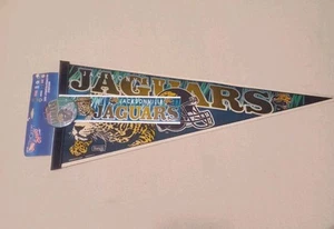 Vintage NFL Jacksonville Jaguars Edition #1 Football Pennant Button & Sticker - Picture 1 of 10