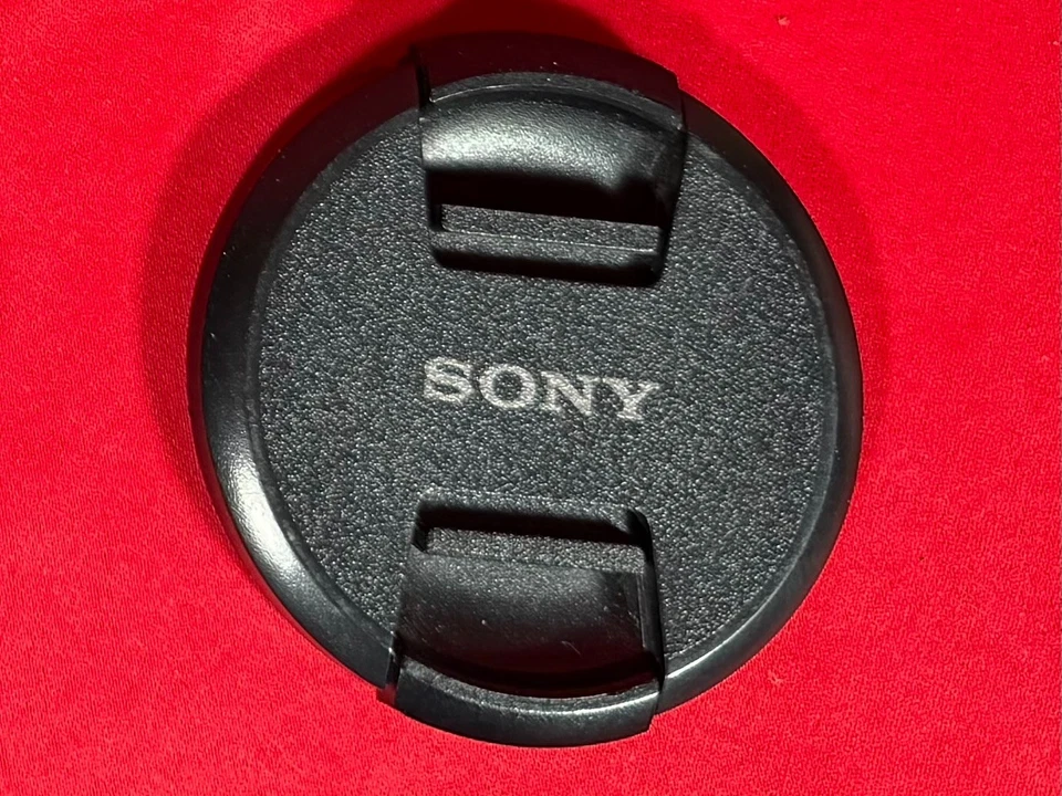 Sony 72mm front lens Cap Cover, Genuine Sony part SEL2070G - Image 1 of 1