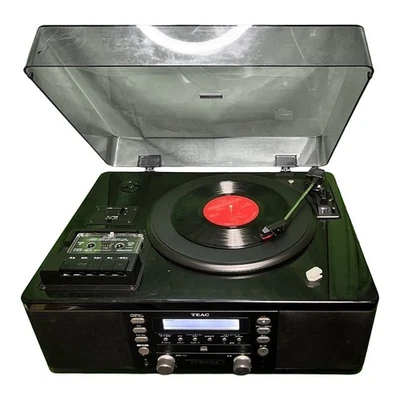 TEAC Turntable Cassette Player with CD Audio Recorder LP-R550USB Japan Very Good - Image 1 of 4