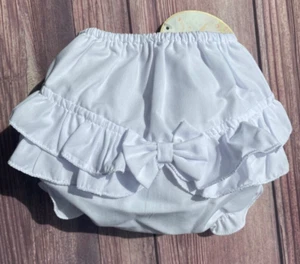 NWT Will'beth White Ruffles Bow Baby Girls Bloomers Diaper Cover Newborn 0 3 M - Picture 1 of 1