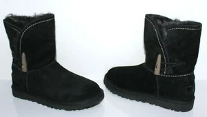 Ugg Australia 1008043 Women Meadow Short Suede Sheepskin Boots Black 6 - Picture 1 of 9