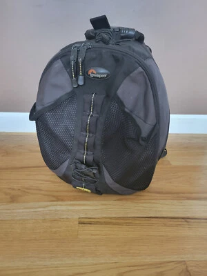 Lowepro DryZone Camera Bag Backpack DZ 100 Black - READ DESCRIPTION! - Image 1 of 4