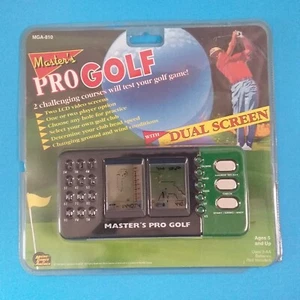 Juego electrónico portátil Masters Pro Golf Micro Games of America 1995 de colección - Imagen 1 de 2