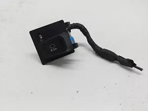 BMW X3 G01 USB STECKDOSE PORT OUTLET 2021 9458489 - Bild 1 von 14