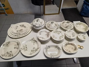 61 teiliges antikes Keramik-Service Brown-Westhead England Flora - Bild 1 von 13