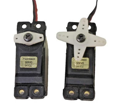 Pair of Airtronics 94102 Precision Heavy Duty Standard Servos - Image 1 of 4