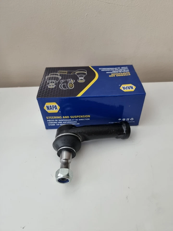 NAPA FRONT RIGHT Tie Rod End fits VW TRANSPORTER MK4 / CARAVELLE MK4 701419812C - Image 1 of 4
