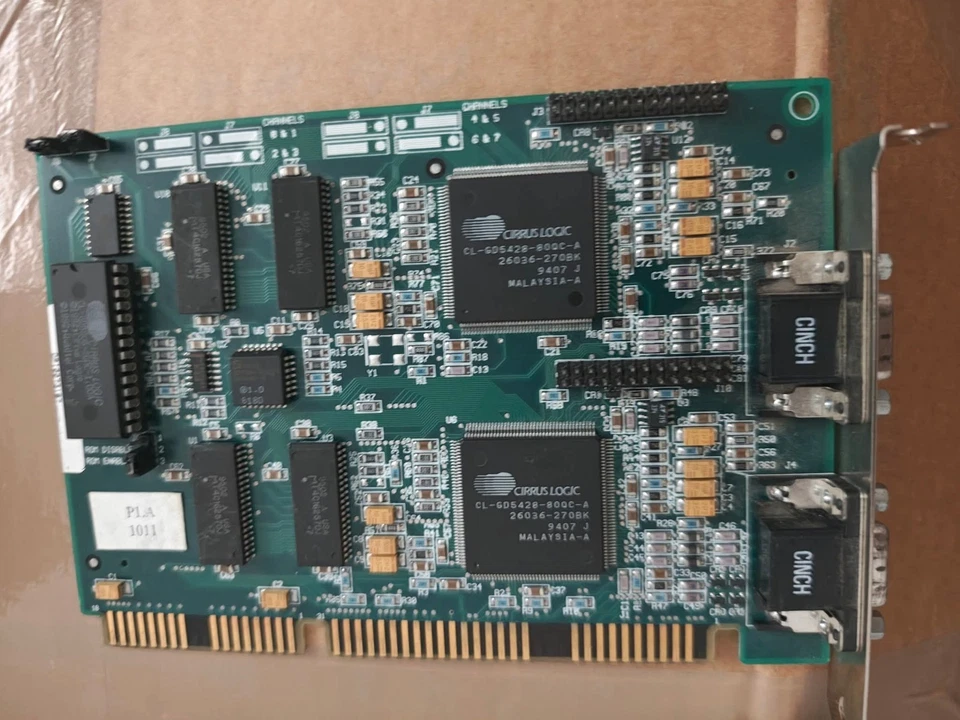Cirrus Logic Cl-5428 Dual Head ISA graphics card - Image 1 of 1