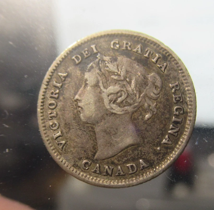1891 Canada 5 Cents Silver Coin, Queen Victoria - Image 1 of 4