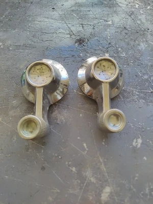 1964/65/66 福特雷鸟原装手动翼窗曲柄手柄。 — 第 1/4 张图片