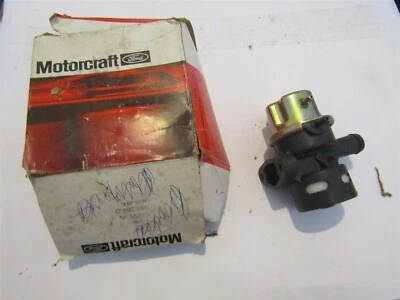 NOS 1981-1989 FORD F150 F250 F350 BRONCO 351W 5.8L EMISSIONS SMOG DIVERTER VALVE - Image 1 of 3