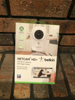 Belkin NetCam HD Wi-Fi Camera with Glass Lens and Night Vision (F7D7606) - Image 1 of 2