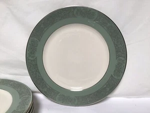 RR32 Vintage 7 Hlintrid ge China California Green and White Silver Flowers Plate - Picture 1 of 7