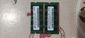 2x2GB RAM Portatile Micron MT16HTF25664HY-667E1 2GB DDR2 PC2-5300S - Foto 1 di 1