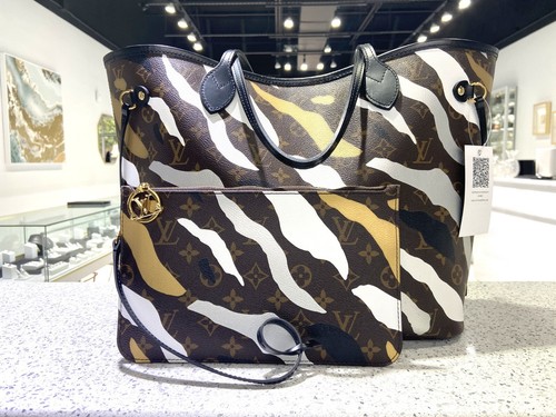 LOUIS VUITTON（LV） Autentica LOUIS VUITTON League of Legends LOL mai completa MM con custodia extra e certificato di autenticità