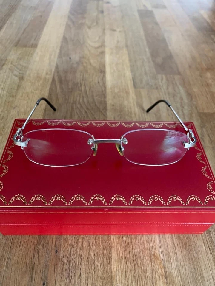 Pre-owned - AUTHENTIC CARTIER RIMLESS EYEGLASSES - accessories & certificate - Image 1 of 4