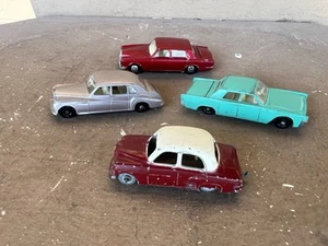 Lesney Matchbox #24-31-44 &!Unmarked Burgundy with Cream top - Picture 1 of 24
