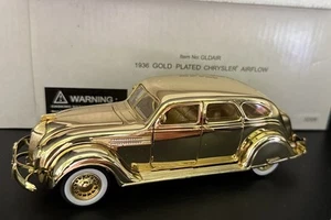 National Motor Museum Mint ~ 1936 GOLD PLATED CHRYSLER AIRFLOW - 1:32 NIB - Picture 1 of 9