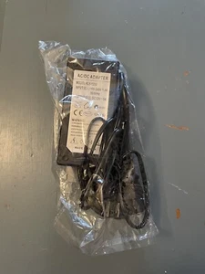 Adaptador de ladrillo fuente de alimentación KLY-1250 AC DC 12V 5A negro 60W - Imagen 1 de 4