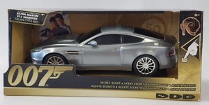 ASTON MARTIN V12 VANQUISH JAMES BOND 007 DIE ANOTHER DAY BOITE D'ORIGINE - Foto 1 di 6