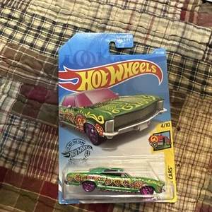 Hot Wheels '64 Buick Riviera HW Art Cars 4/10 1964 Riviera 217/250 con llantas moradas - Imagen 1 de 3