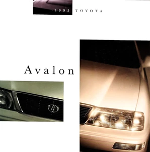 1995 TOYOTA AVALON PRESTIGE SALES BROCHURE CATALOG ~ 26 PAGES ~ 11" X 11" - Picture 1 of 12