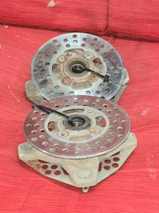 1997-2001 YAMAHA WARRIOR 350 FRONT WHEEL HUB SET W BRAKE DISC LEFT RIGHT banshee - Foto 1 di 6